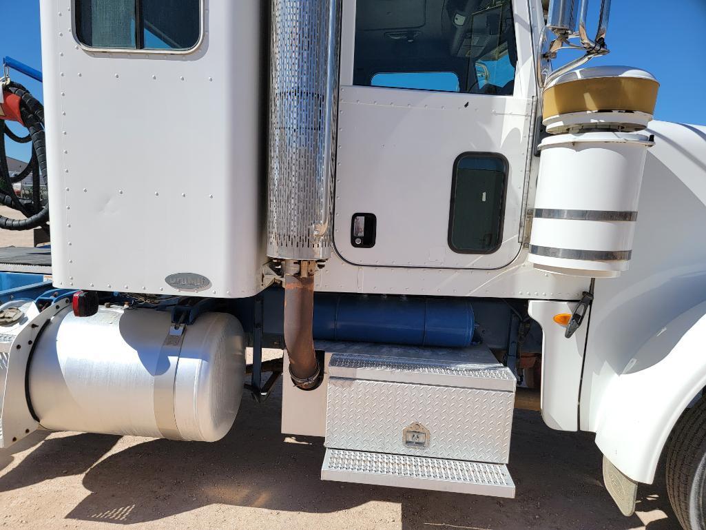 2009 Peterbilt 367 Truck Tractor