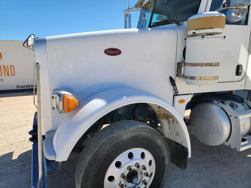 2009 Peterbilt 367 Truck Tractor