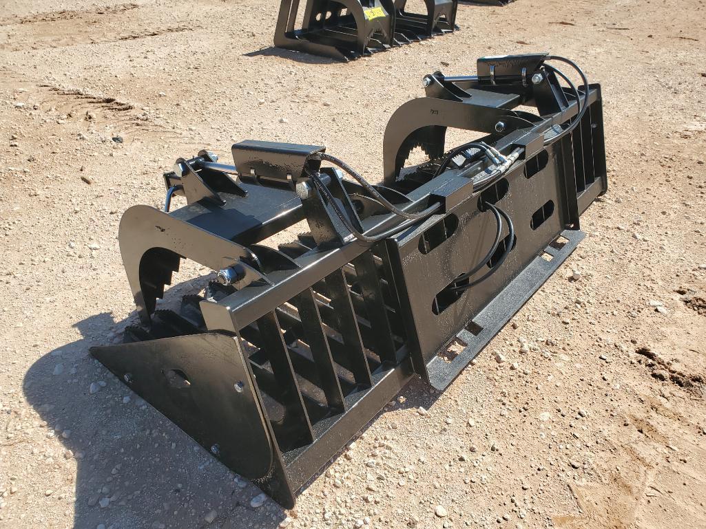 Unused 84'' Rock and Brush Grapple w/Bolt on Side Plates and w/rec Hitch