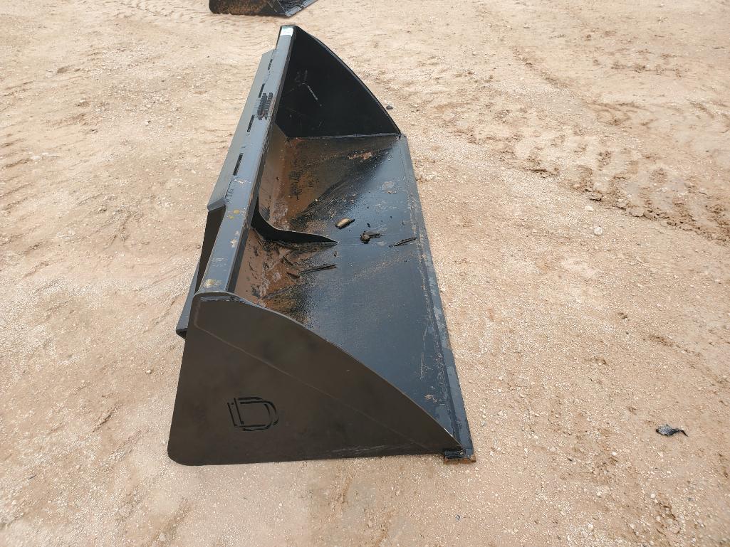 Unused DE-AX 72'' Skid Steer Bucket