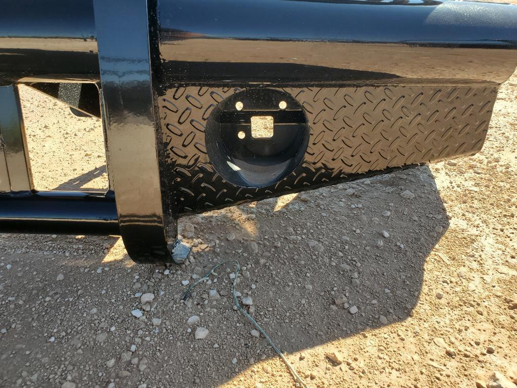 Unused GR Front Bumper w/Grill Guard Fits GMC 11-14