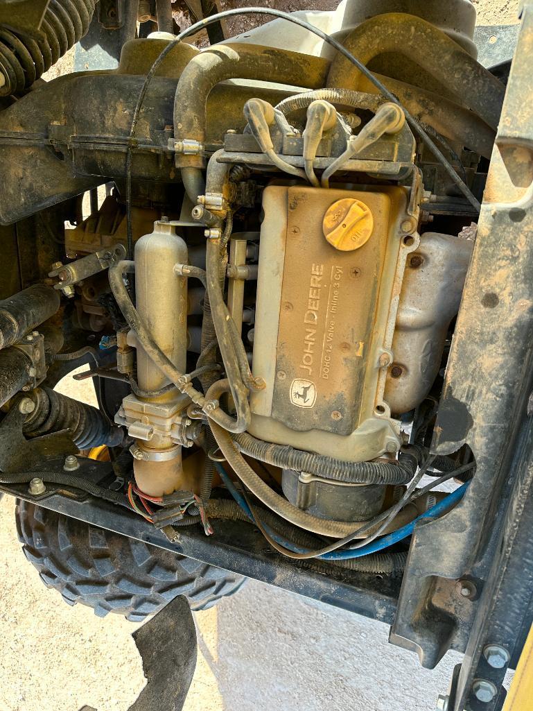 John Deere Gator UTV