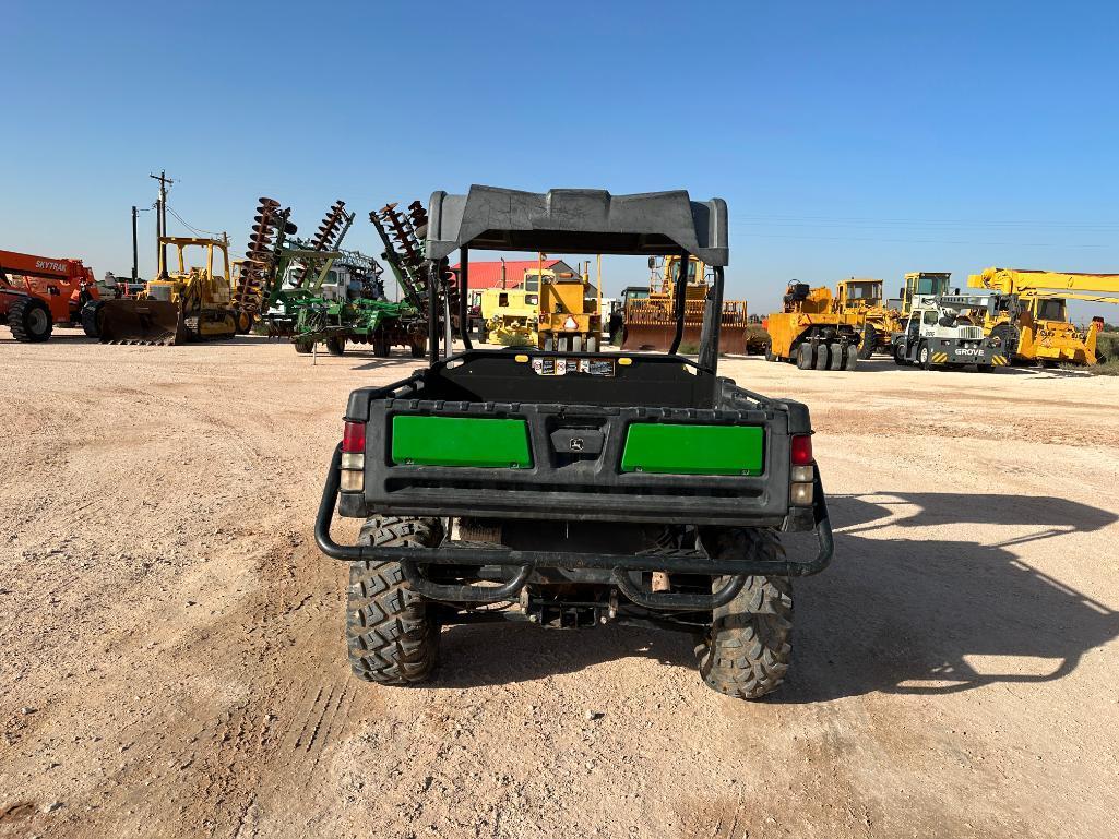 John Deere Gator UTV