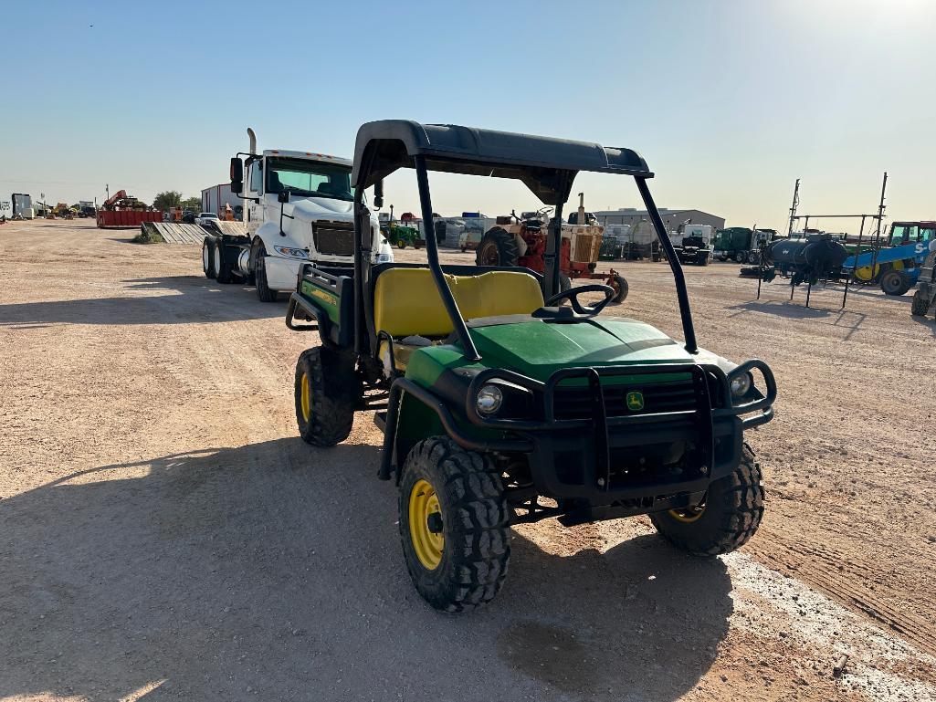 John Deere Gator UTV
