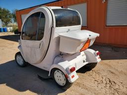 GEM e2 Electric Cart w/(4) New Tires