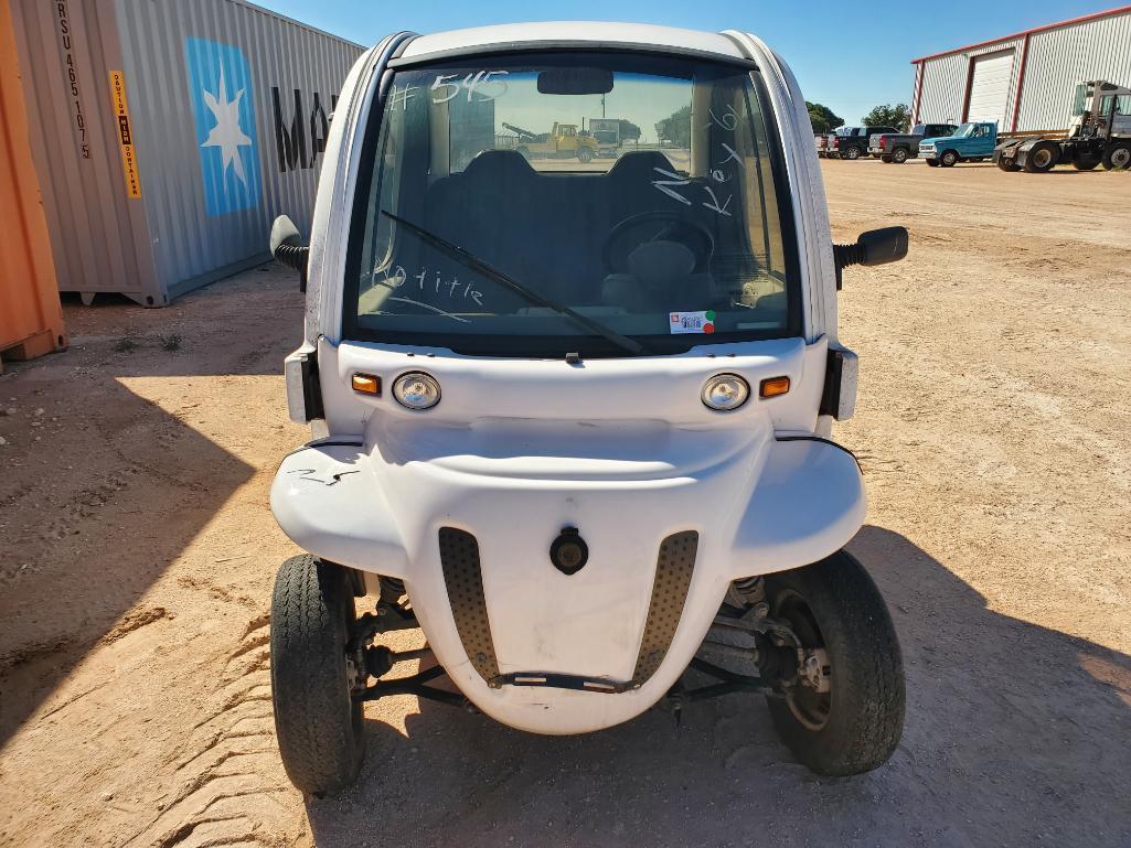 GEM e2 Electric Cart w/(4) New Tires