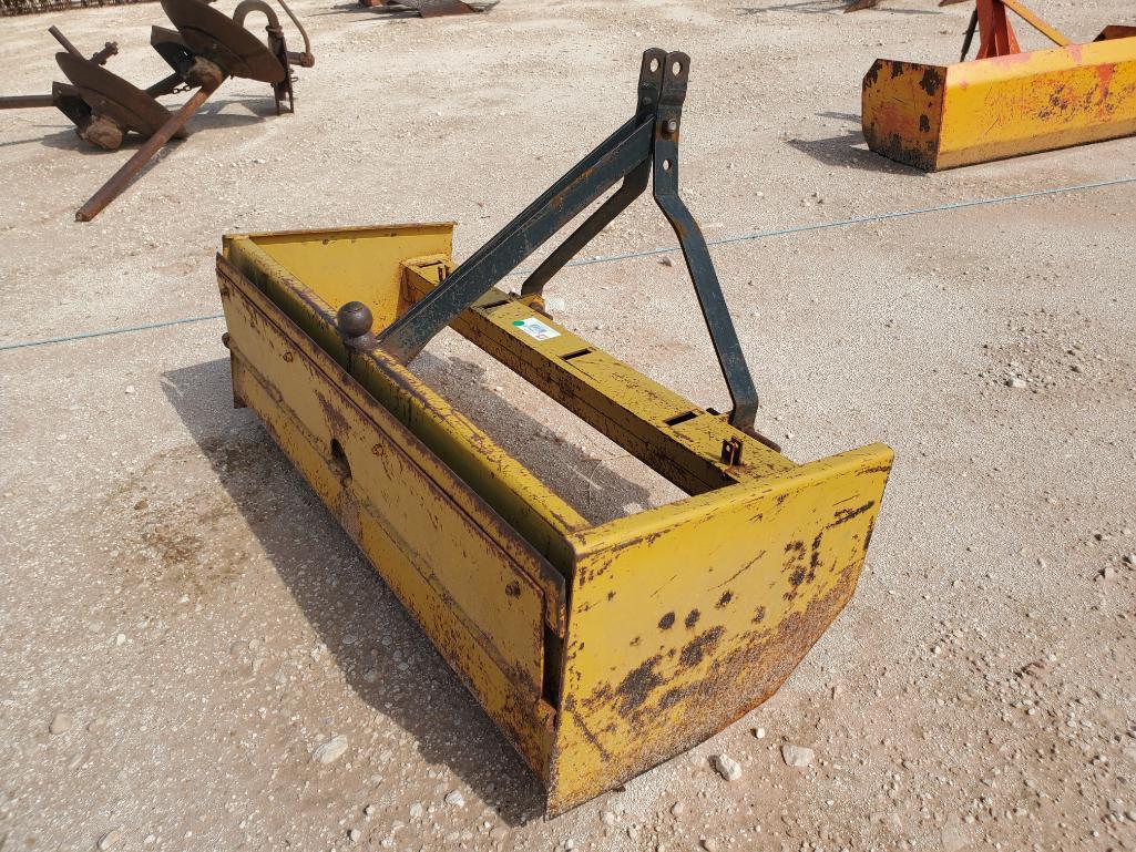 4Ft Box Blade, 3 Pt Hitch