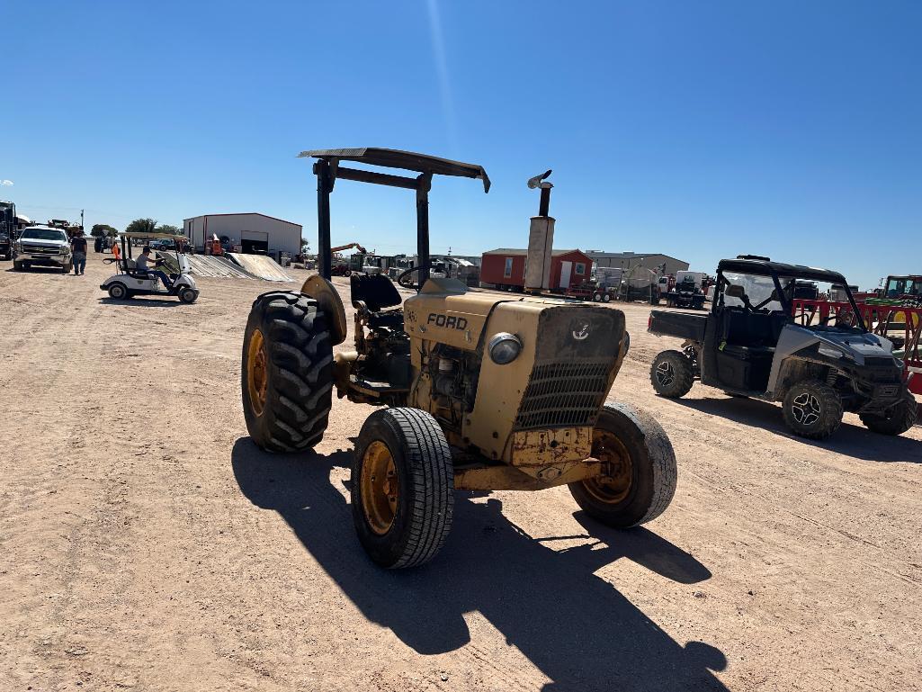 Ford 345D Tractor