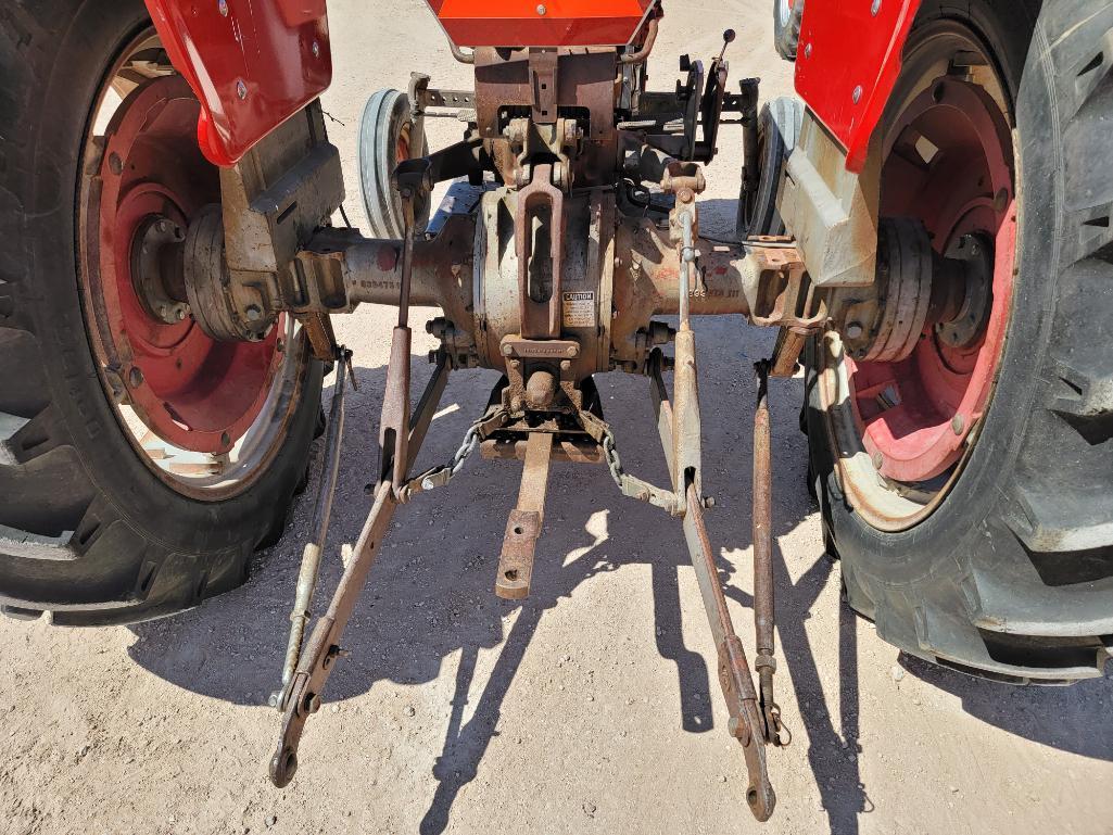 Massey Ferguson 165 Tractor