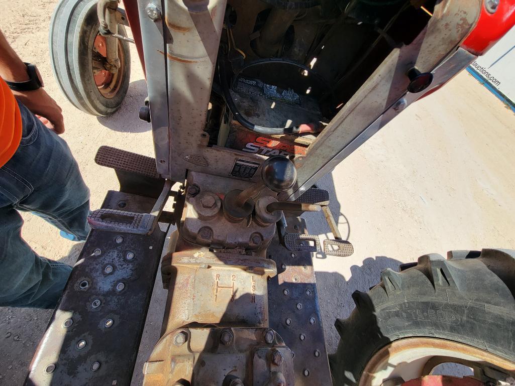 Massey Ferguson 165 Tractor