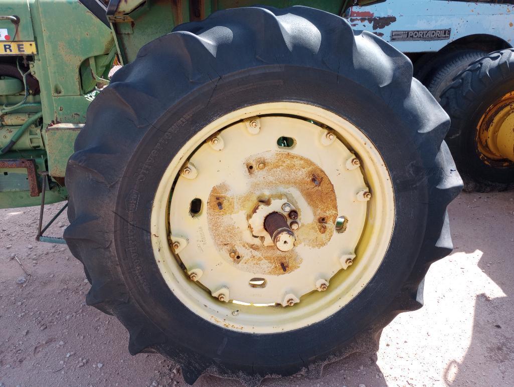 John Deere 4230 Tractor