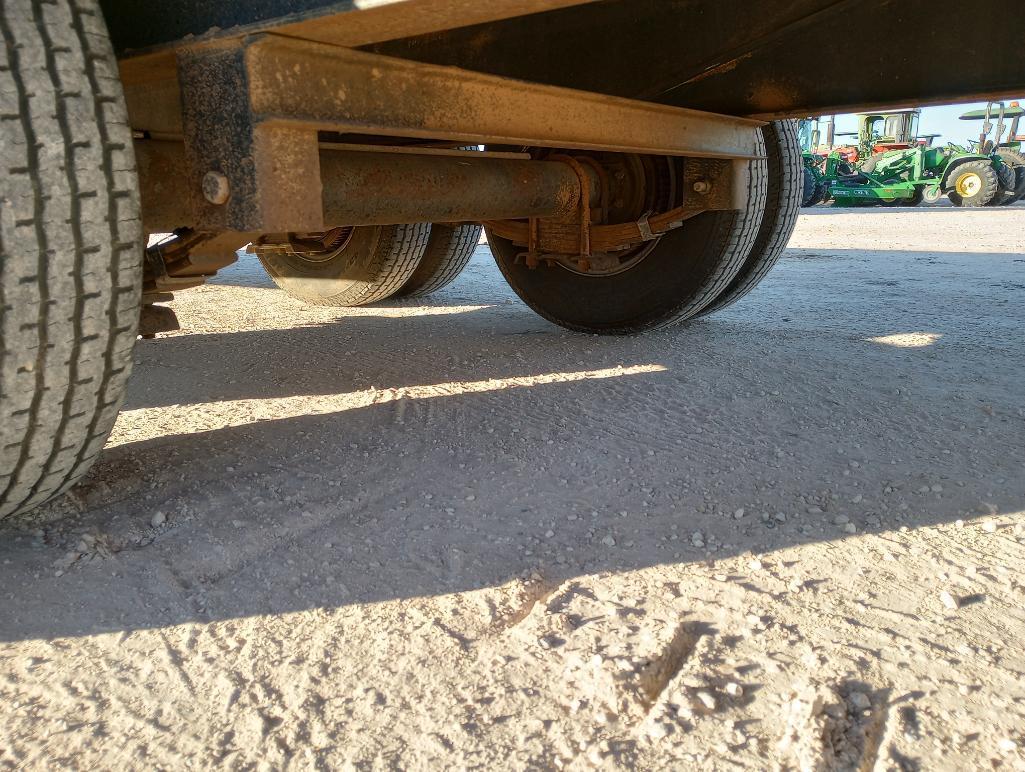 2011 Sure Pull Gooseneck Trailer