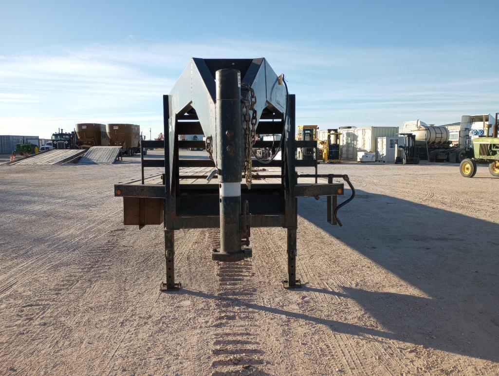 2011 Sure Pull Gooseneck Trailer