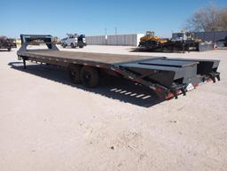 Lamar Gooseneck Trailer