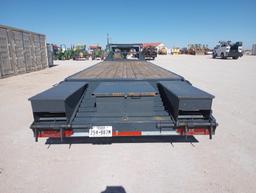 Lamar Gooseneck Trailer