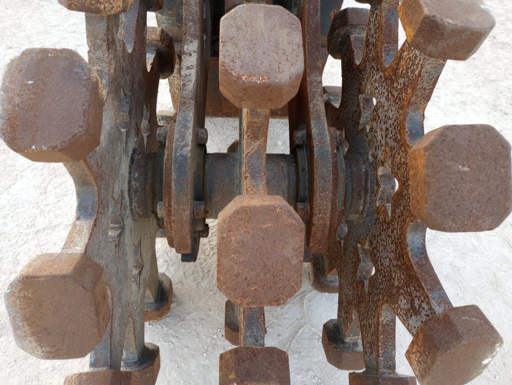 24 EXCS Sheepsfoot Compaction Wheel
