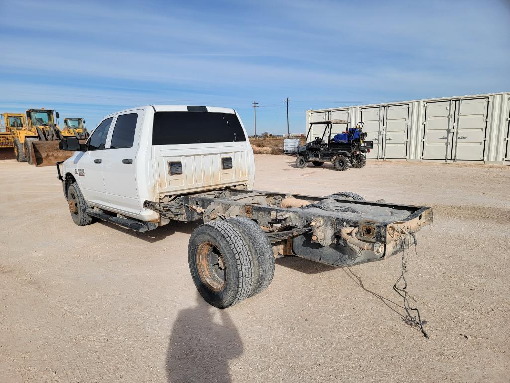 2015 Ram 3500 Cab & Chassis