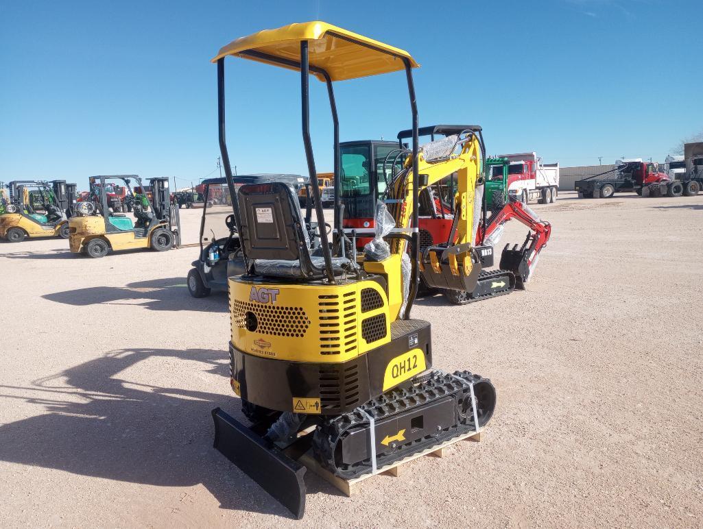 Unused 2023 AGT QH12 Mini Excavator