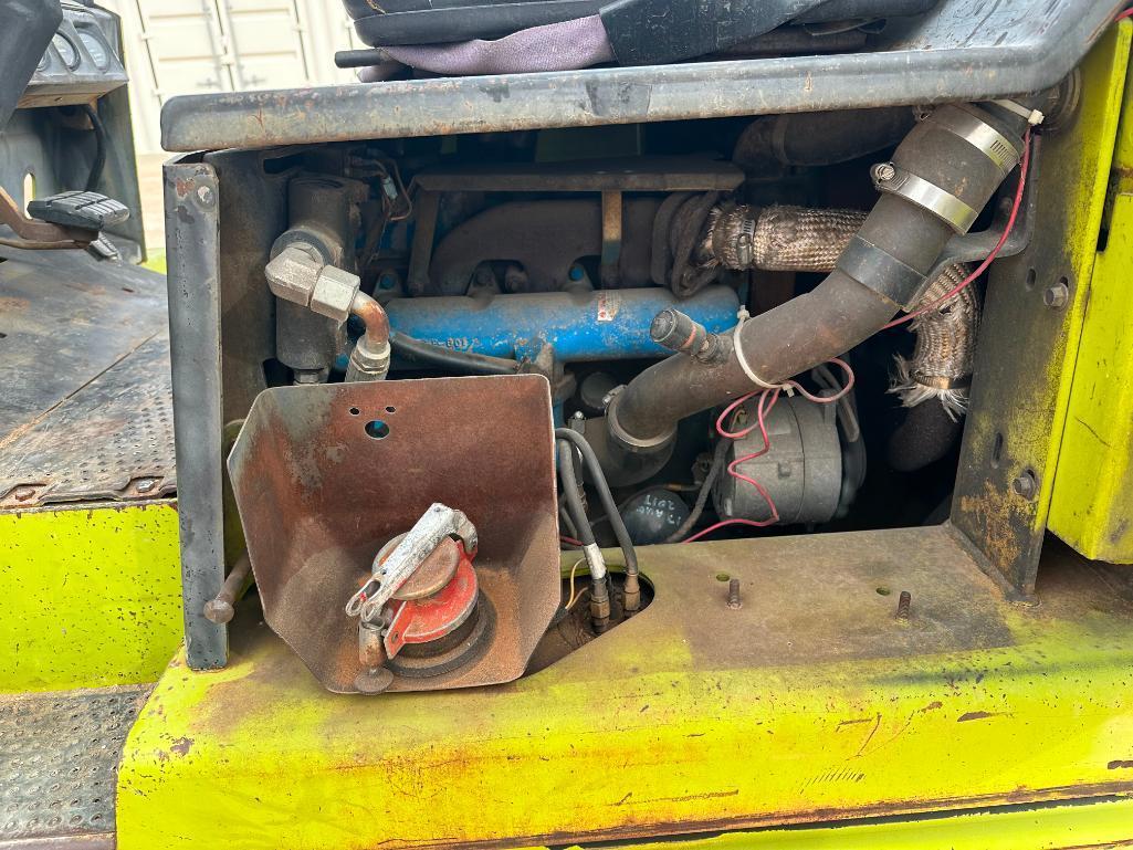 Clark DPS30I Forklift