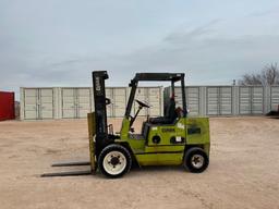 Clark DPS30I Forklift