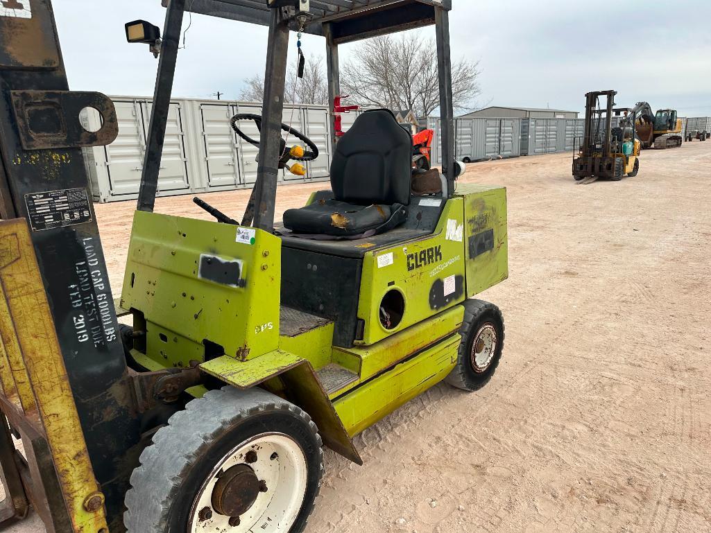 Clark DPS30I Forklift