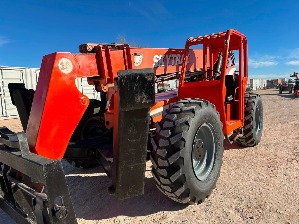 2006 Sky Trak 10042 Telescopic Forklift