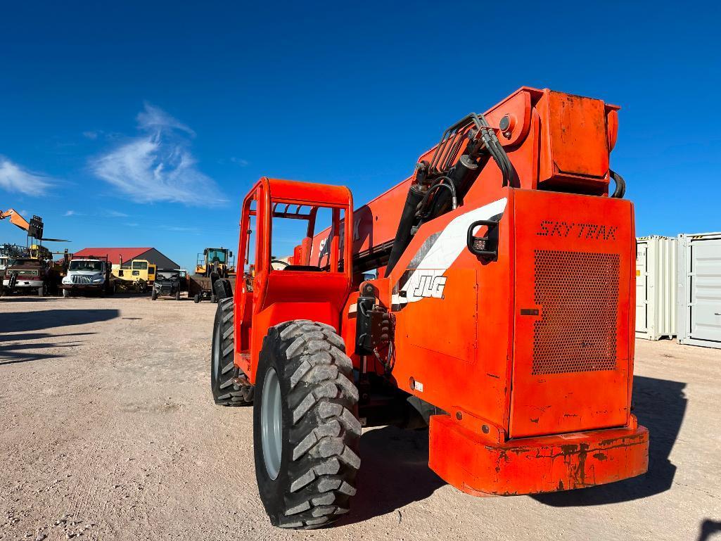 2006 Sky Trak 10042 Telescopic Forklift