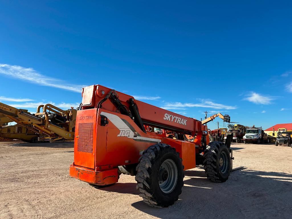 2006 Sky Trak 10042 Telescopic Forklift