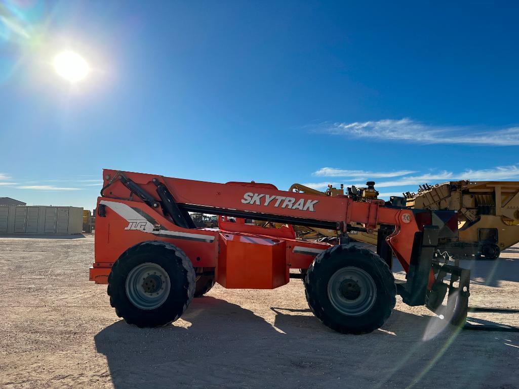 2006 Sky Trak 10042 Telescopic Forklift