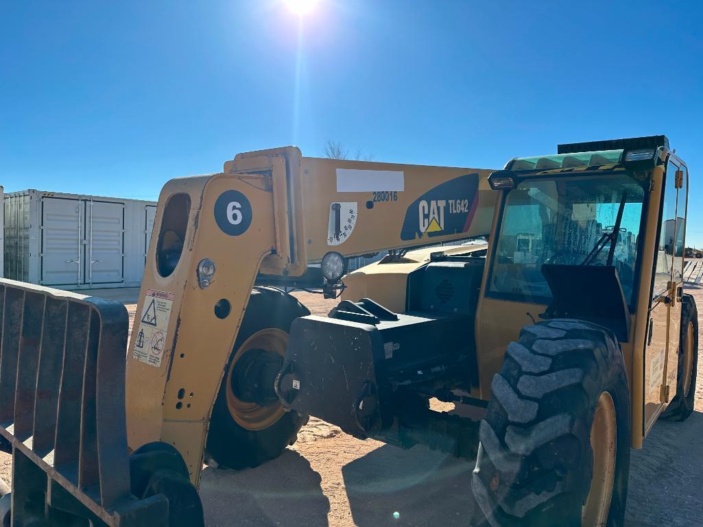 2011 Cat TL642 Telescopic Forklift