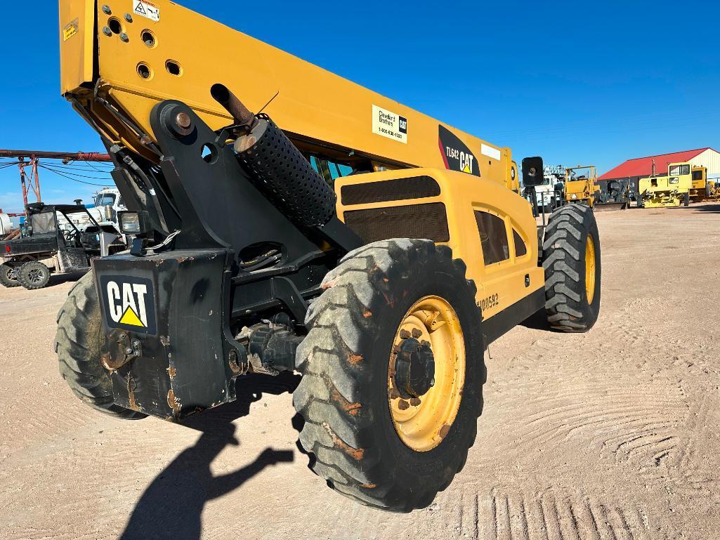 2011 Cat TL642 Telescopic Forklift