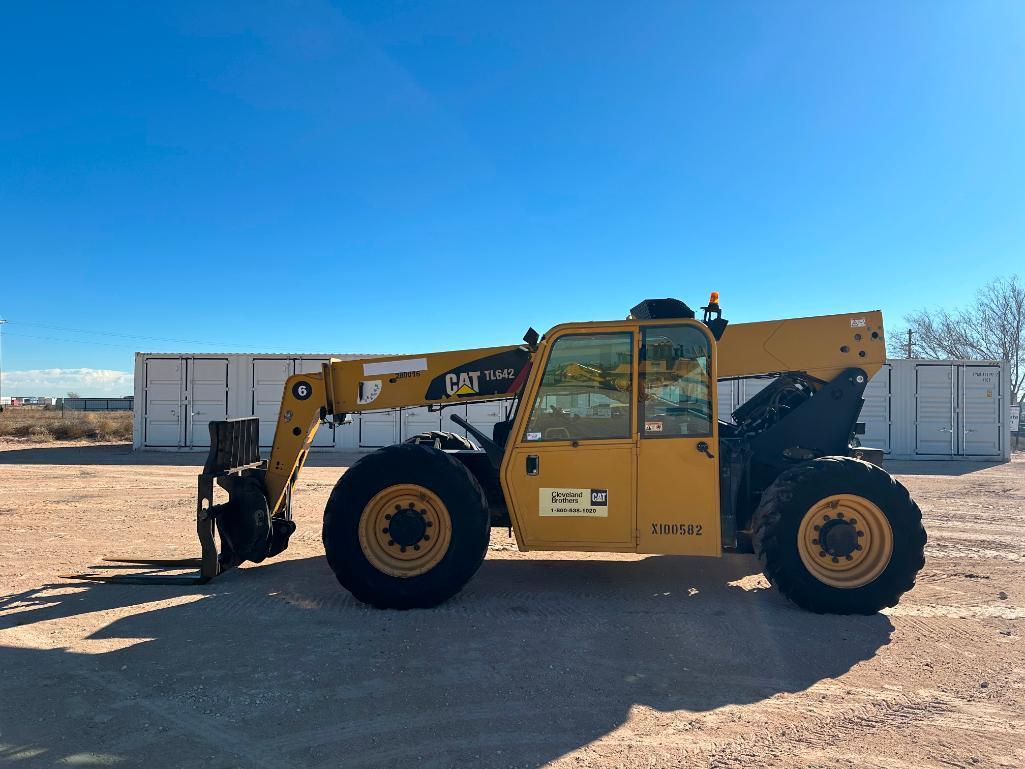 2011 Cat TL642 Telescopic Forklift