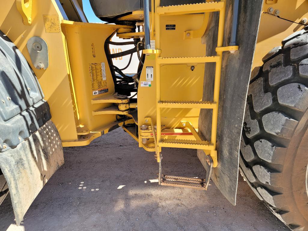 2013 John Deere 844K-II Wheel Loader