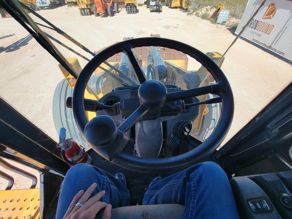 2013 John Deere 844K-II Wheel Loader