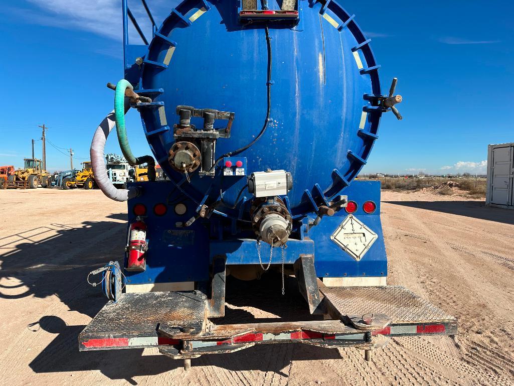 2014 Peterbilt 365 Hydrovac Truck