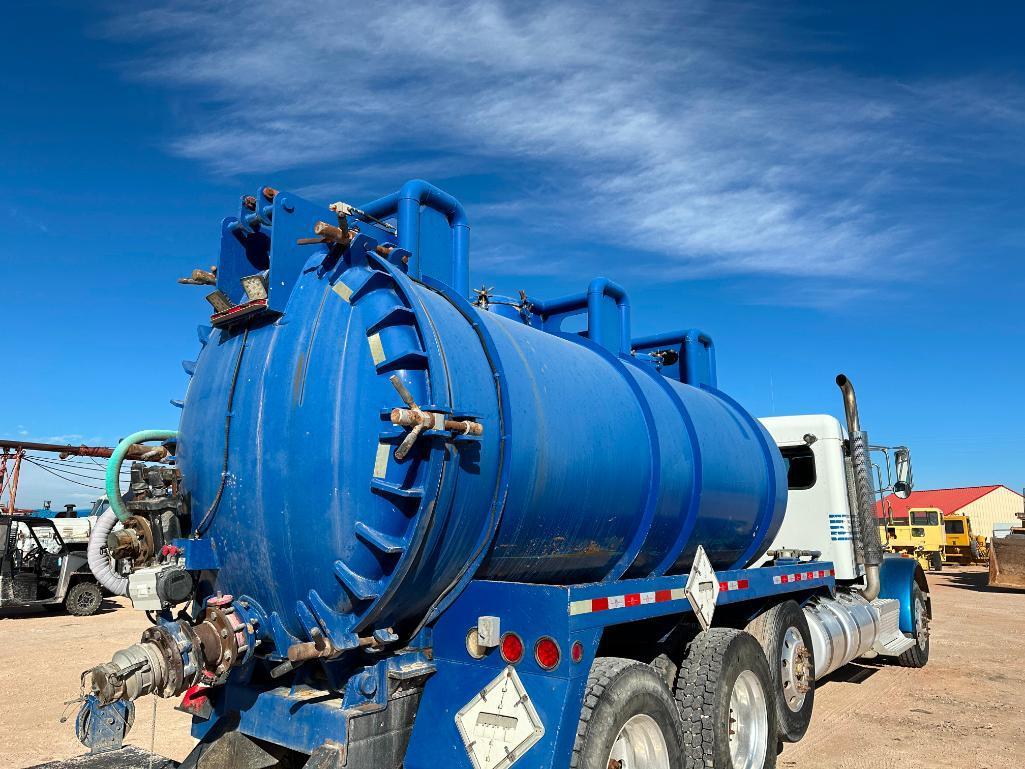 2014 Peterbilt 365 Hydrovac Truck