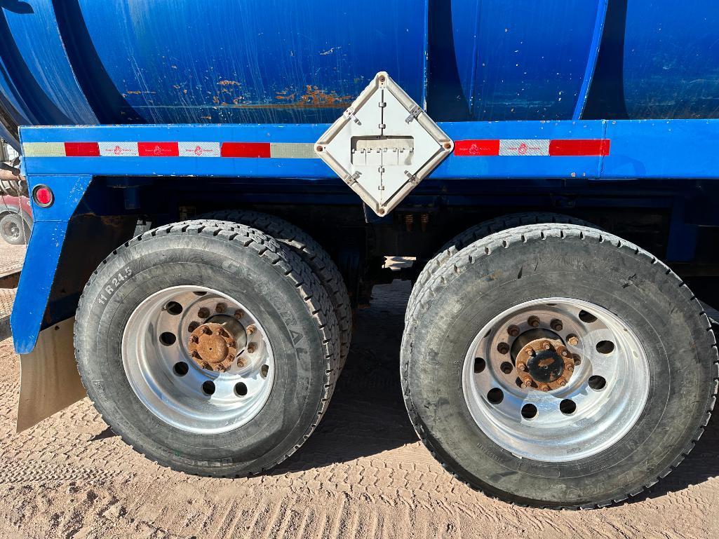 2014 Peterbilt 365 Hydrovac Truck