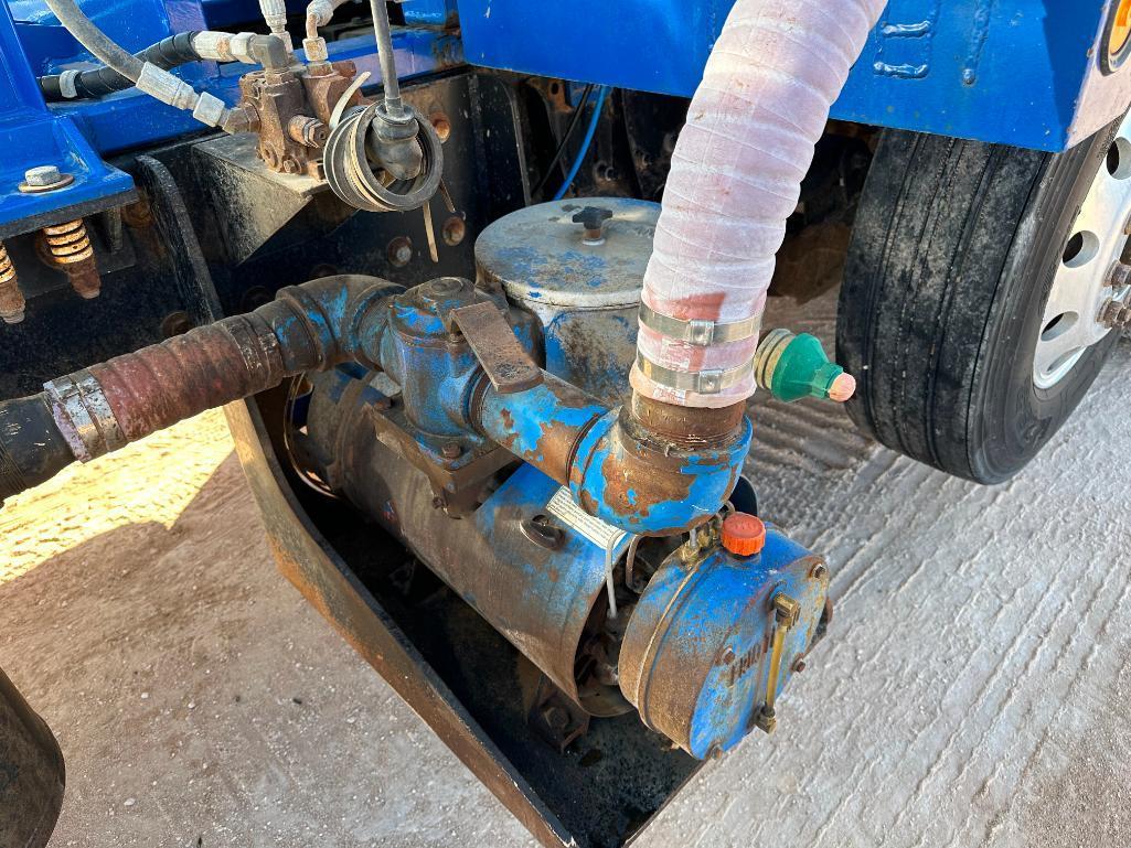 2014 Peterbilt 365 Hydrovac Truck