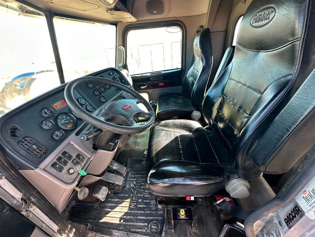 2014 Peterbilt 365 Hydrovac Truck