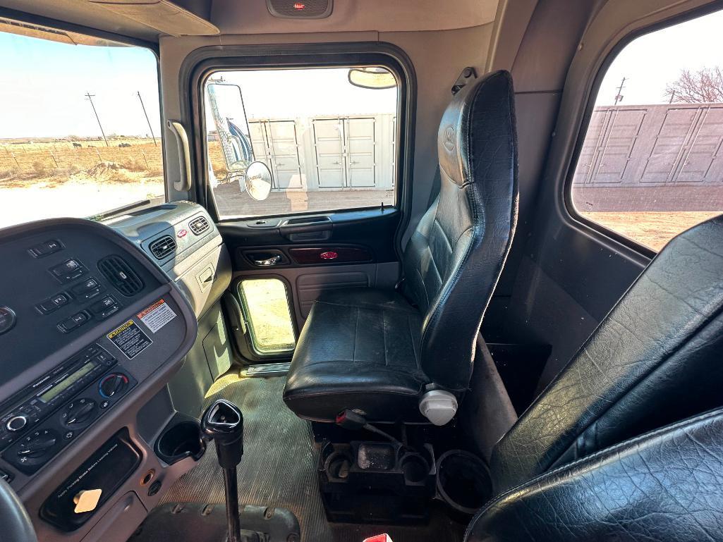 2014 Peterbilt 365 Hydrovac Truck