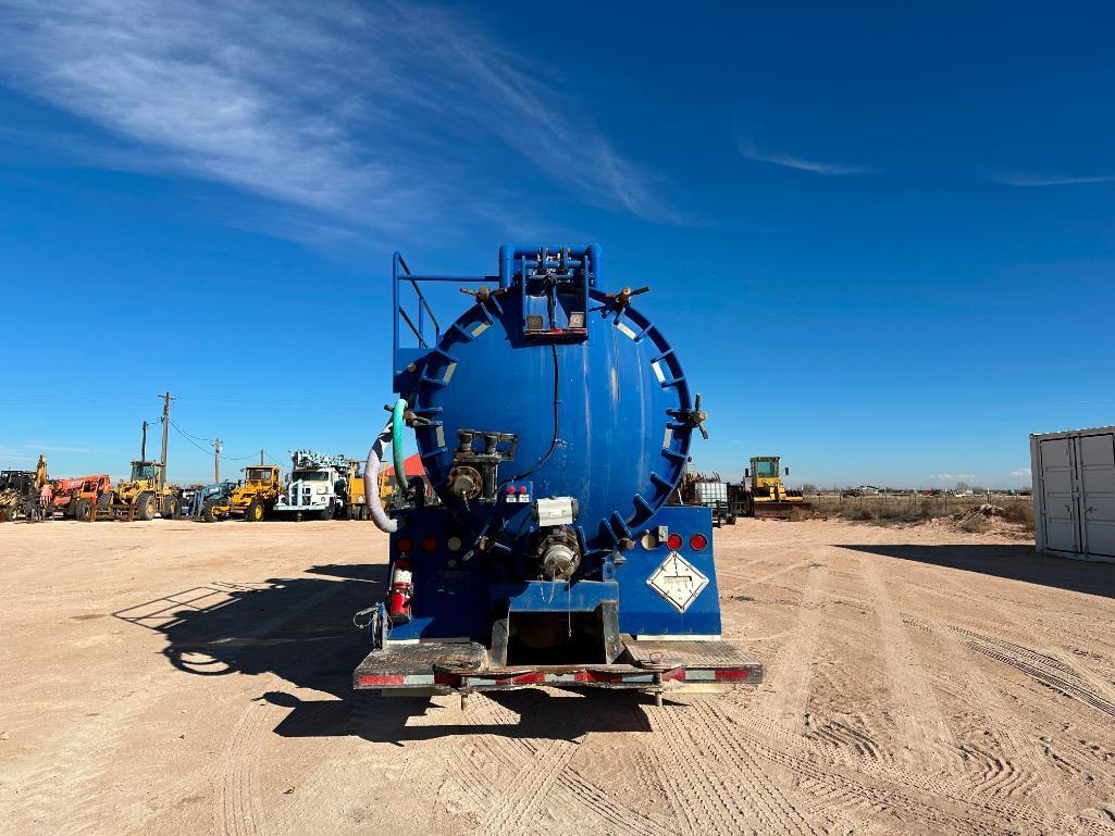 2014 Peterbilt 365 Hydrovac Truck