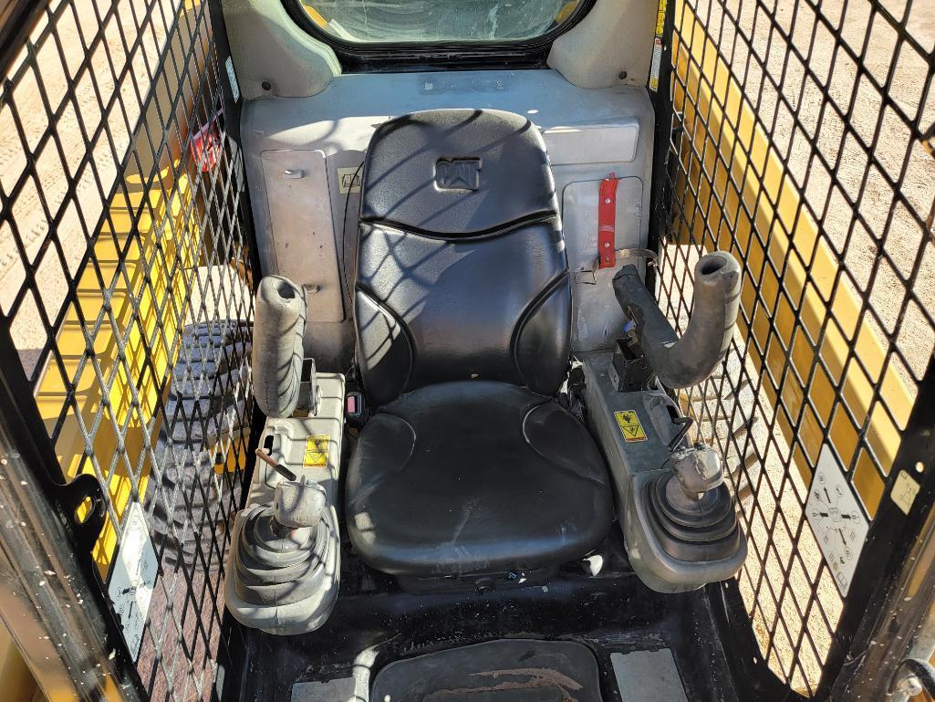 2016 Cat 272D2 Skid Steer Loader