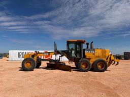 2007 John Deere 772D Motor Grader