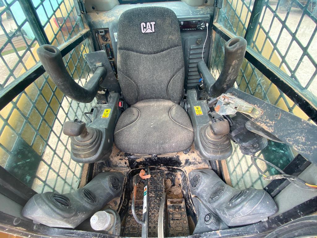 Cat 262D Skid Steer Loader