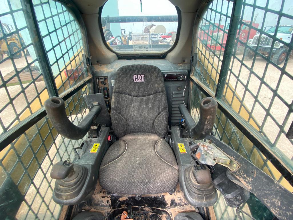 Cat 262D Skid Steer Loader