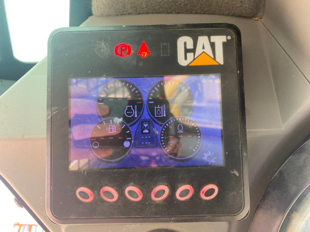 Cat 262D Skid Steer Loader