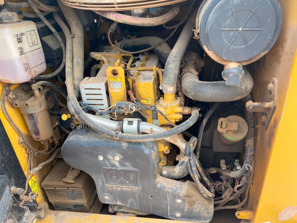 Cat 262D Skid Steer Loader