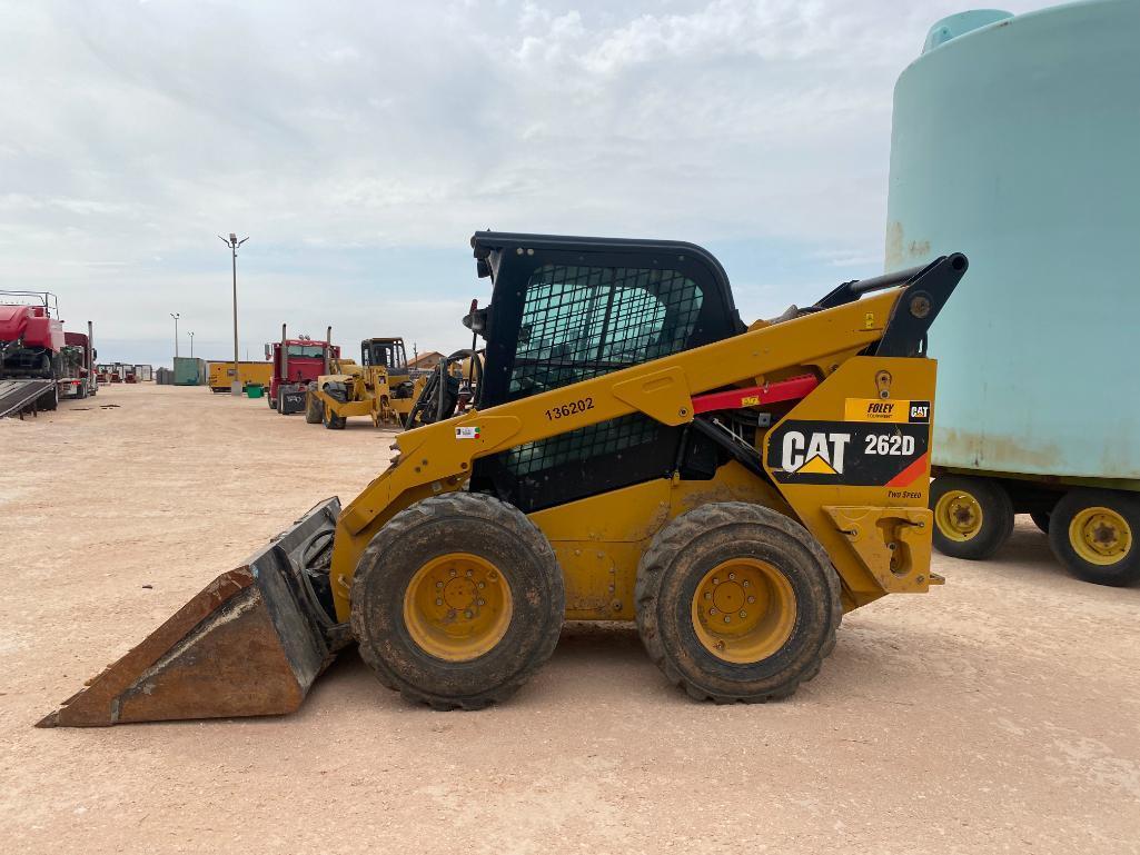 Cat 262D Skid Steer Loader