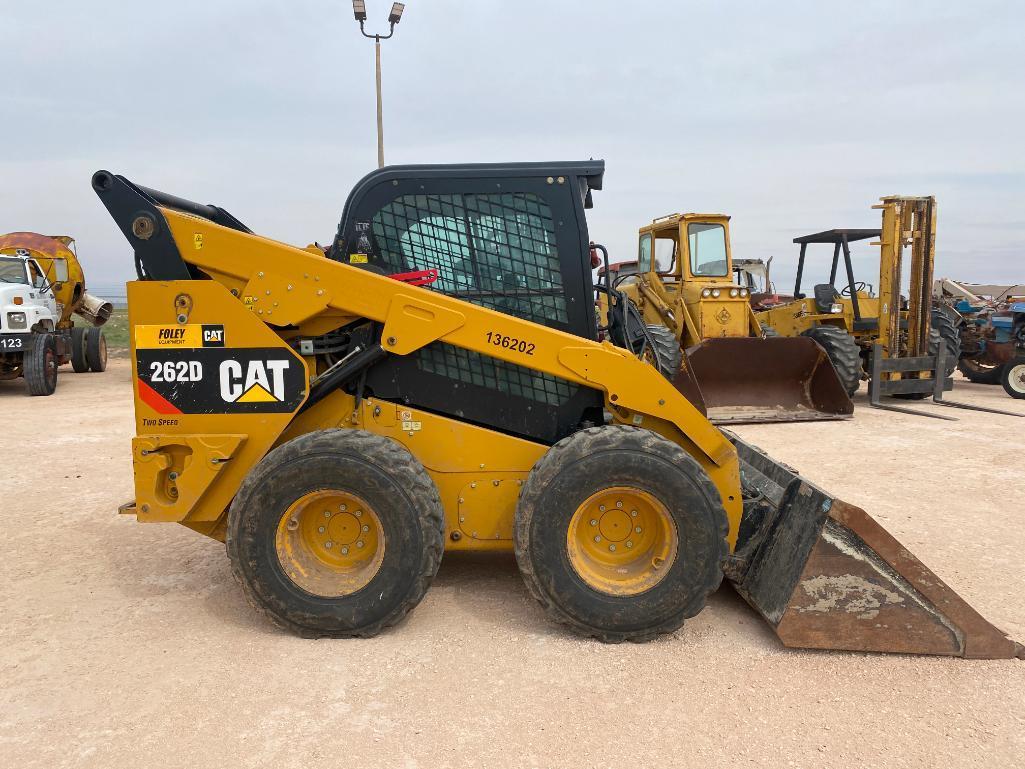 Cat 262D Skid Steer Loader
