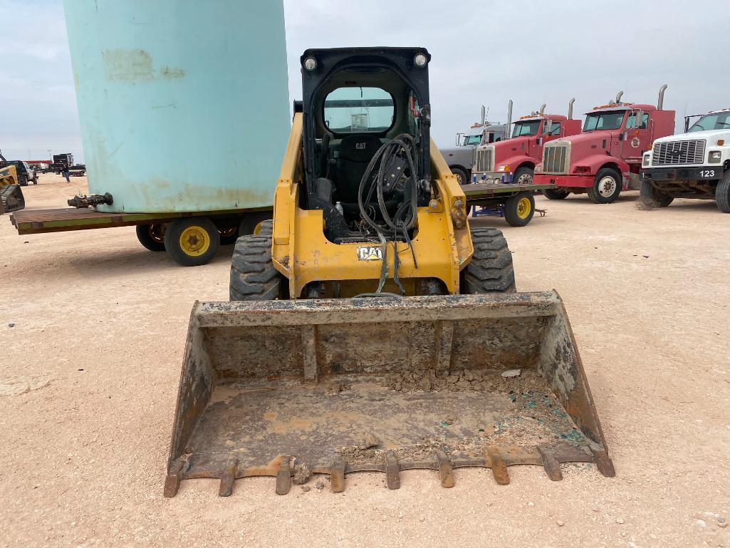 Cat 262D Skid Steer Loader